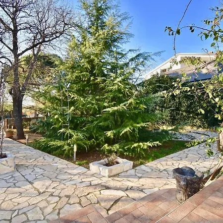 Relaxing House With Spacious Garden 別荘 *