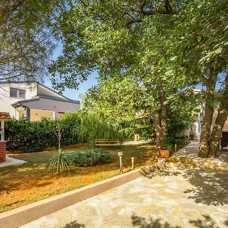 Relaxing House With Spacious Garden 別荘 *